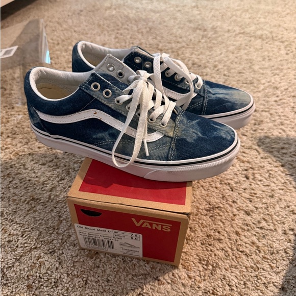Vans Shoes - Vans Denim Blue and White Lace-Up Shoes